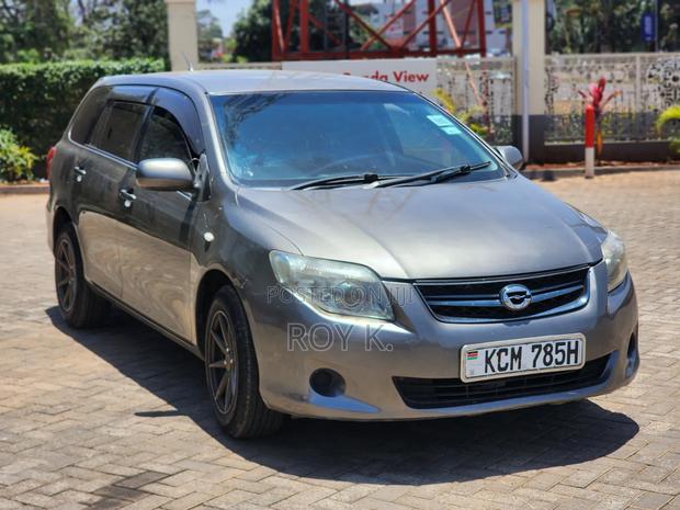 Toyota Corolla Fielder 1.5 Petrol FWD 2011 Gray