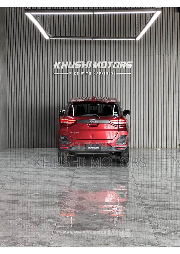 Toyota Raize 2020 Maroon