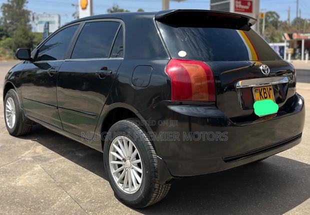 Toyota Corolla RunX 2006 Black
