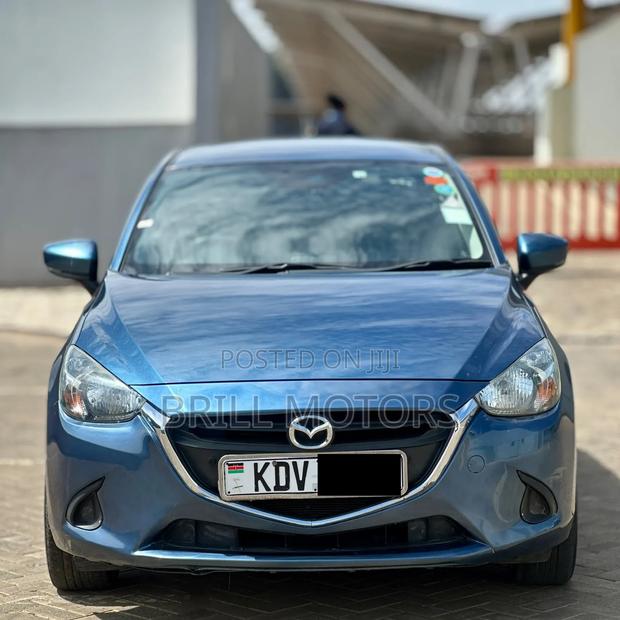 Mazda Demio 2018 Blue