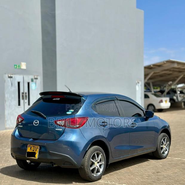 Mazda Demio 2018 Blue