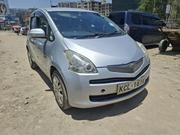 Toyota Ractis 1.3 FWD 2011 for sale
