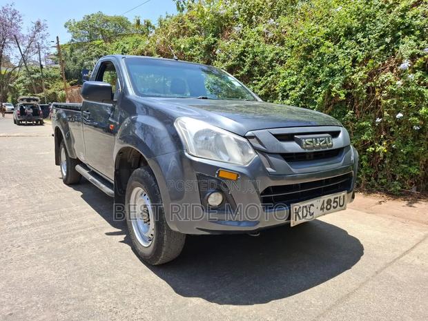 Isuzu D-MAX 2021 Gray