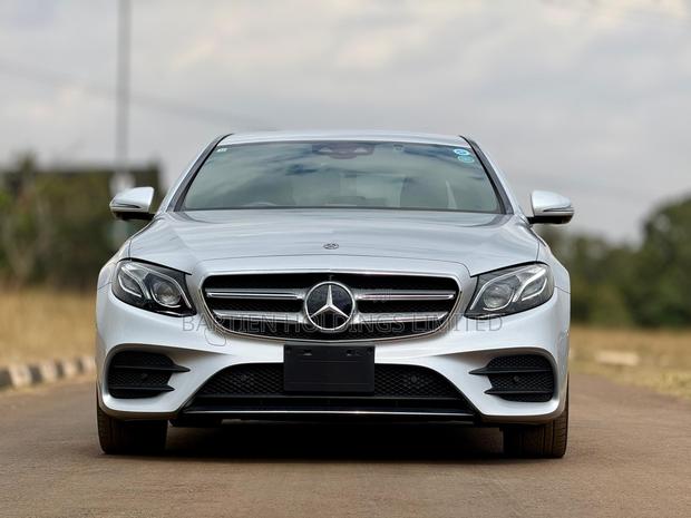 Mercedes-Benz E200 2019 Silver