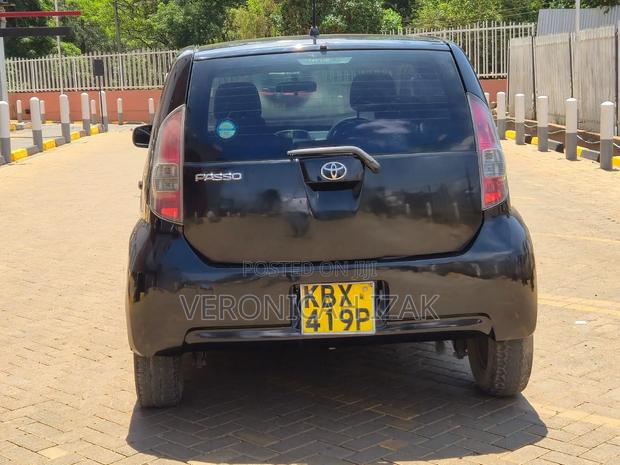 Toyota Passo 2006 Black