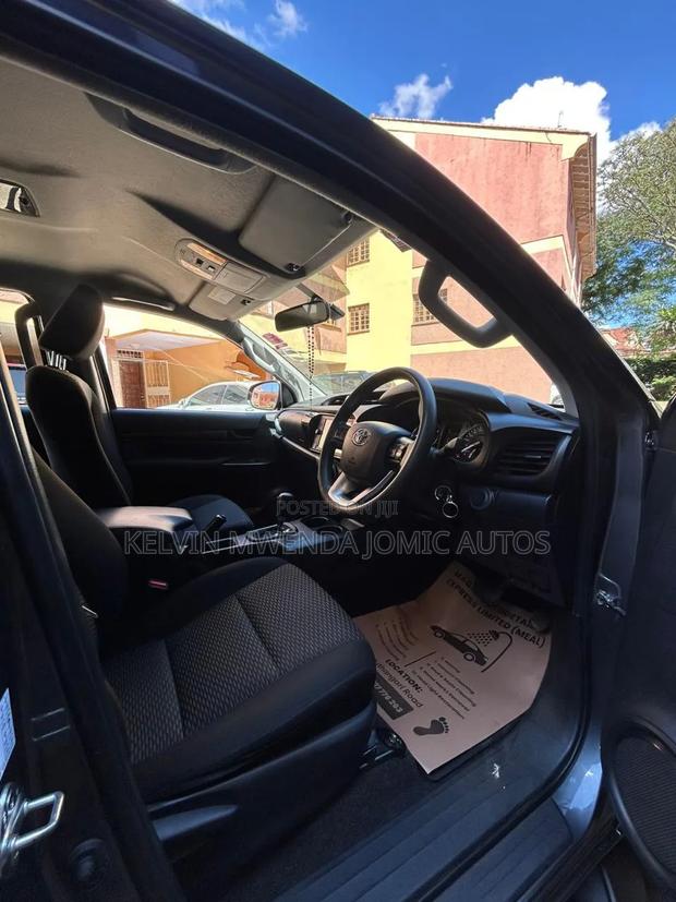 Toyota Hilux 2021