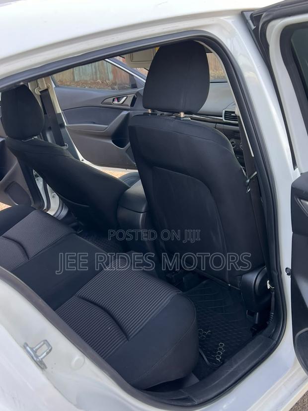 Mazda Axela 2015 White