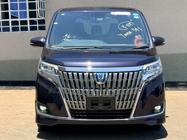 Toyota Esquire 2.0 AWD (7 seater) 2019 Black