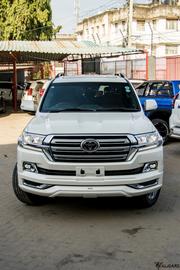 Toyota Land Cruiser 4.6 V8 ZX 2020 White for sale