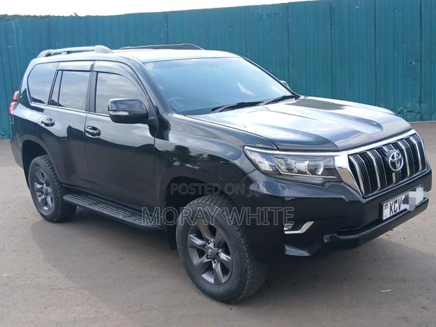 Toyota Land Cruiser Prado 2.7 i 2013 Black