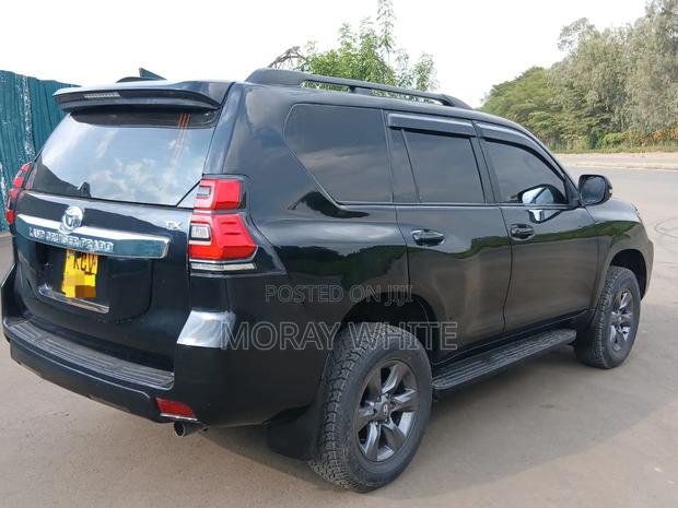 Toyota Land Cruiser Prado 2.7 i 2013 Black