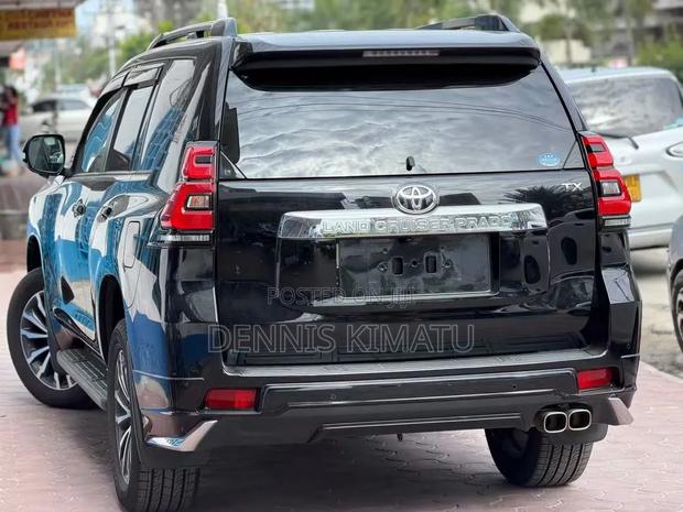 Toyota Land Cruiser Prado 2020 Brown
