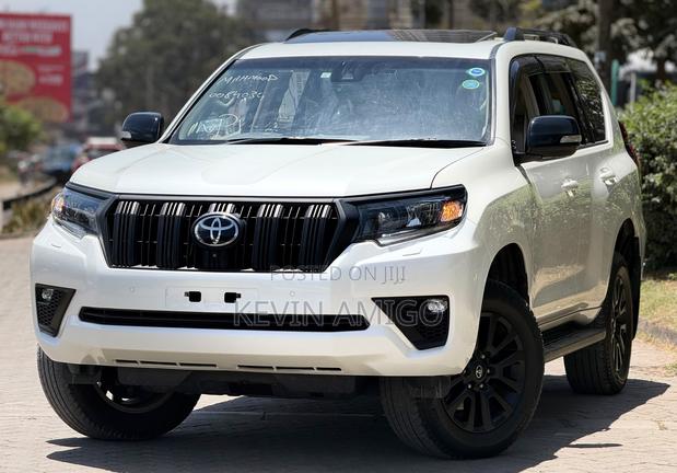 Toyota Land Cruiser Prado 2.8 2023