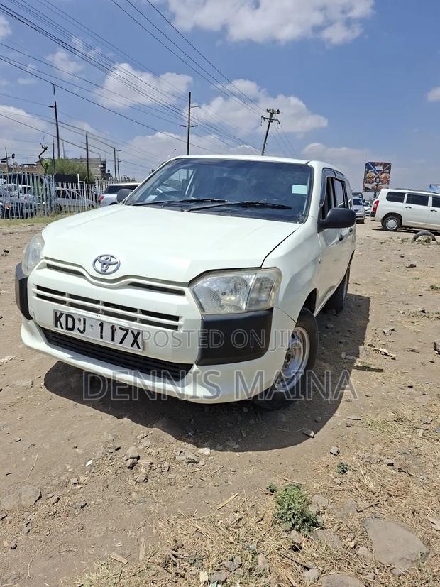 Toyota Probox 1.3 DX 2WD 2015 White