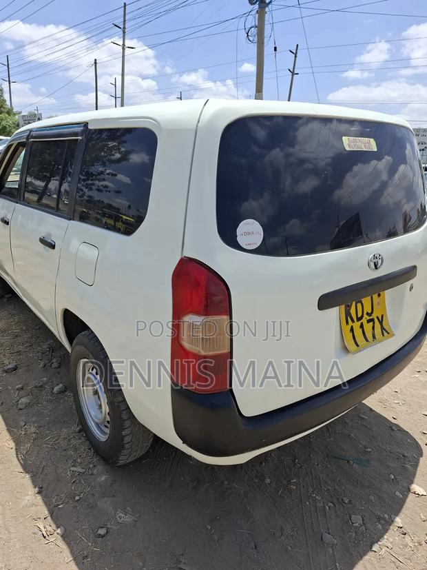 Toyota Probox 1.3 DX 2WD 2015 White