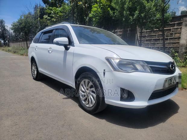 Toyota Corolla Fielder 2014 White