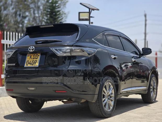 Toyota Harrier 2014 Matt Black