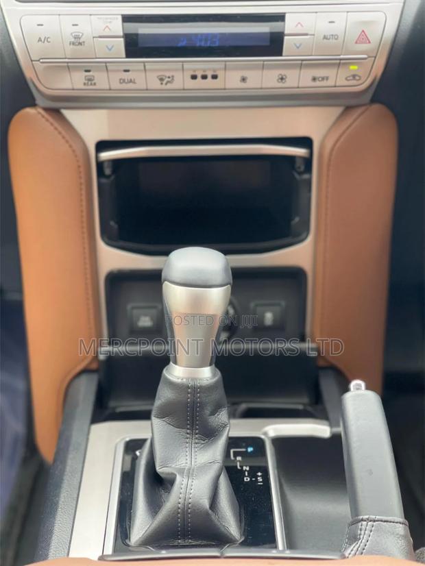 Toyota Land Cruiser Prado 2021 Black