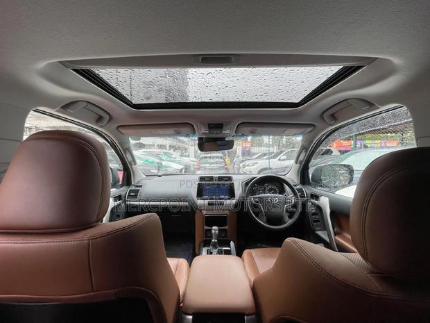 Toyota Land Cruiser Prado 2021 Black