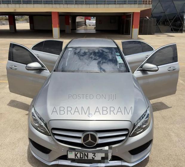 Mercedes-Benz E200 2016 Gray