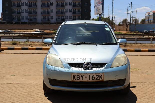 Mazda Demio 2007 Blue
