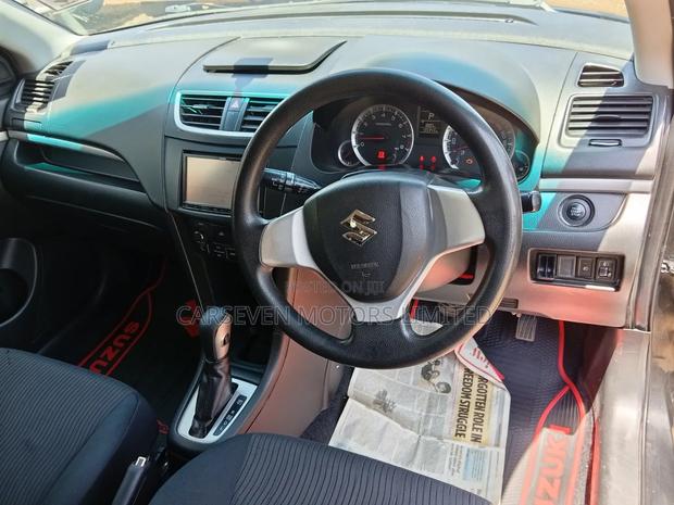 Suzuki Swift 2013 Black