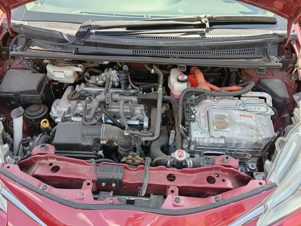 Toyota Vitz 2019 Maroon