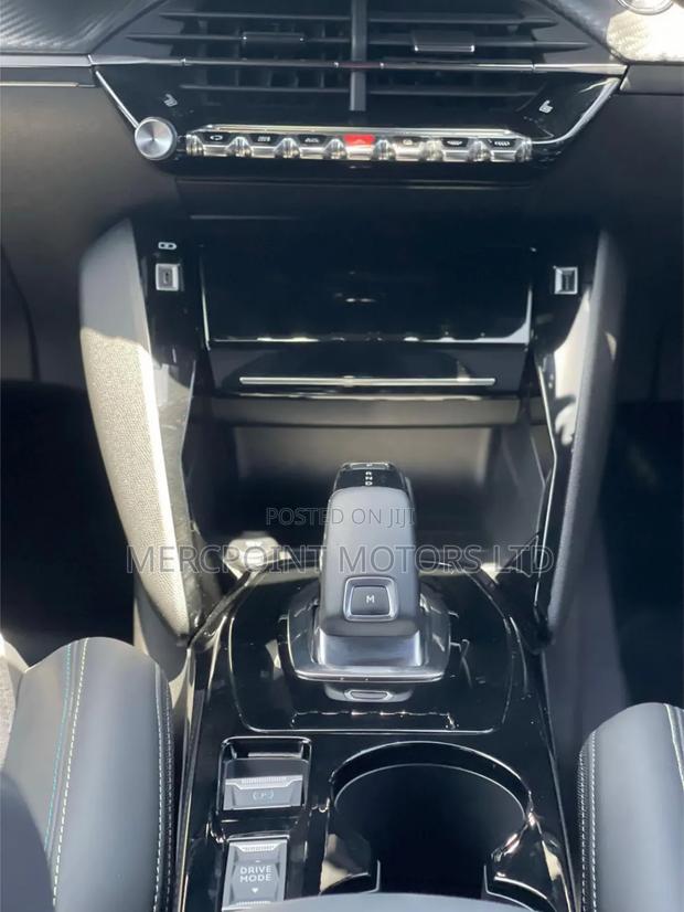 Peugeot 208 2020 Blue