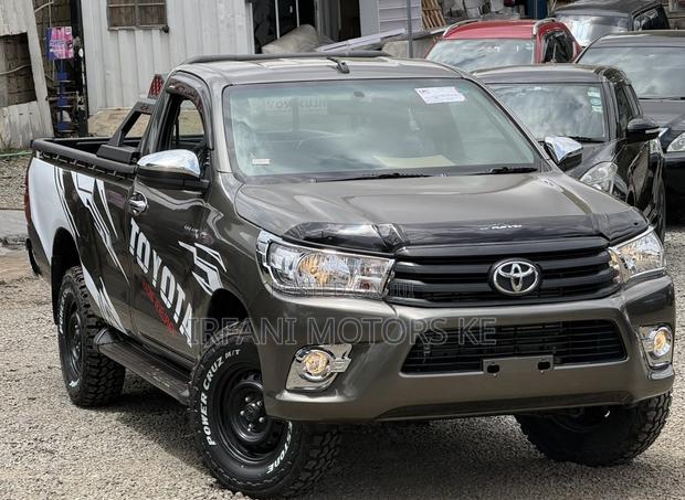 Toyota Hilux Revo Single Cab Deisel 2.4 RWD 2019 Brown