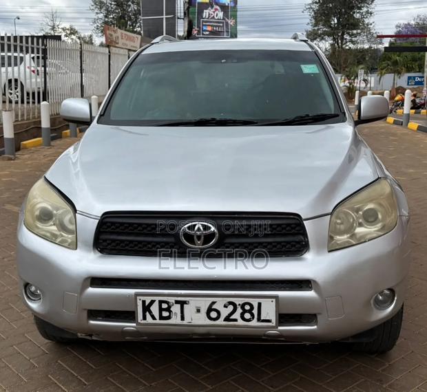 Toyota RAV4 2.0 4x4 2007 Silver