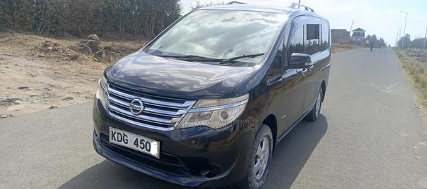 Nissan Serena 2015 Black