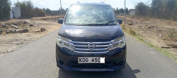 Nissan Serena 2015 Black