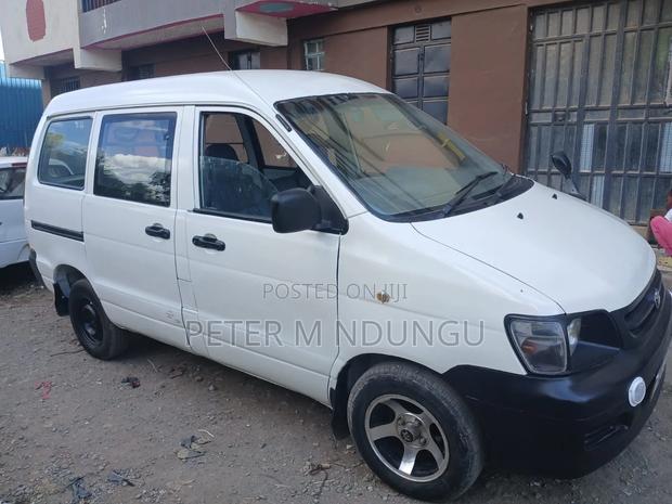 Toyota TownAce 2006 White