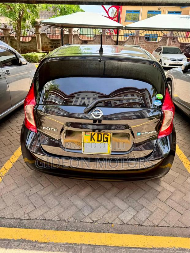 Nissan Note 2015 Black