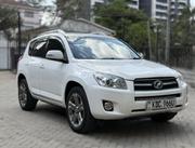 Toyota RAV4 2014 White for sale