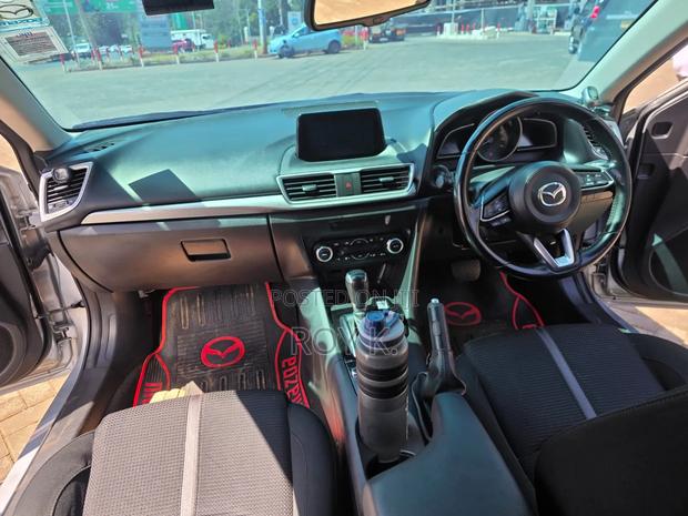Mazda Axela 2017 Silver