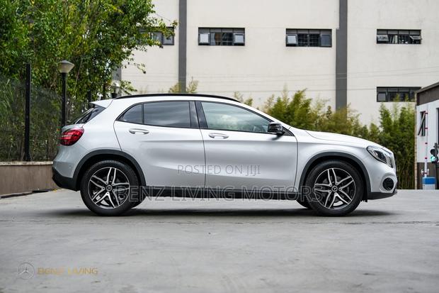 Mercedes-Benz GLA-Class 2019 Silver