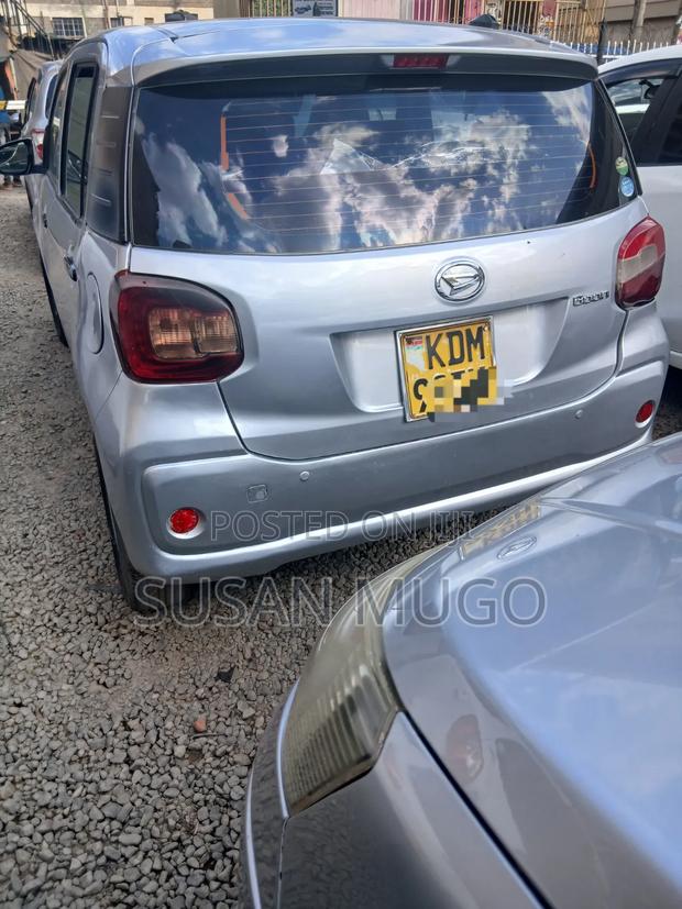 Toyota Passo 2018 Silver