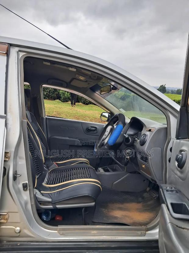 Nissan Advan 2008 Silver