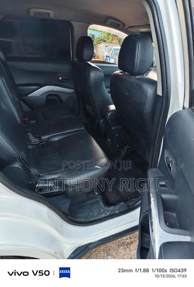 Mitsubishi Outlander 2.4 4WD Intense 2007 White