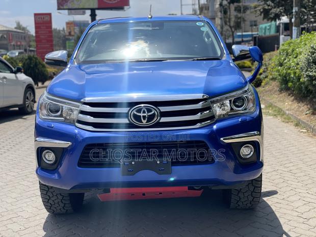 Toyota Hilux Revo Double Cab Deisel 2.4 AWD 2019 Blue