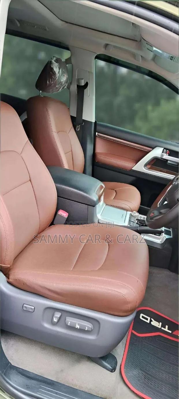 Toyota Land Cruiser 2018 Green