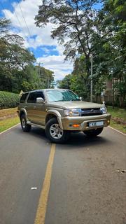 Toyota Hilux Surf 2.7 SSR 2001 Gold for sale