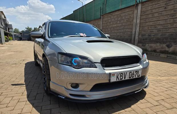 Subaru Legacy 2006 Silver