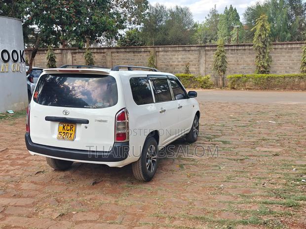 Toyota Probox 2009 White