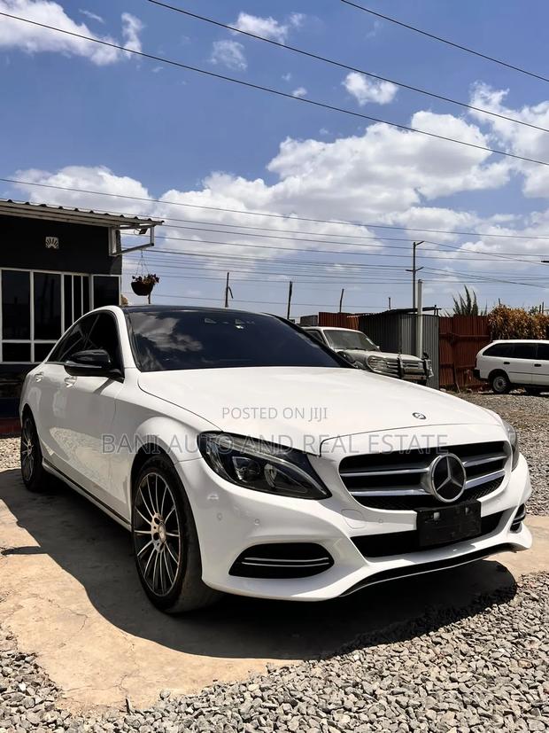 Mercedes-Benz C-Class 2015 White