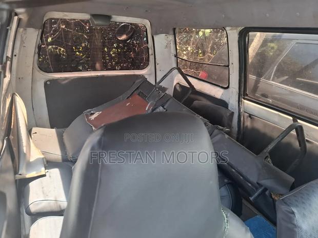 Toyota TownAce 2002 White