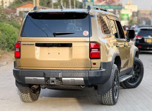 Toyota Land Cruiser 2024