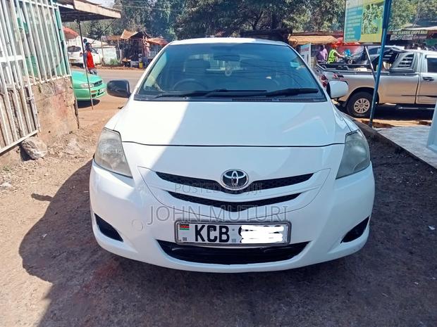 Toyota Belta 2008 White
