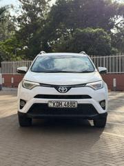 Toyota RAV4 2015 White for sale